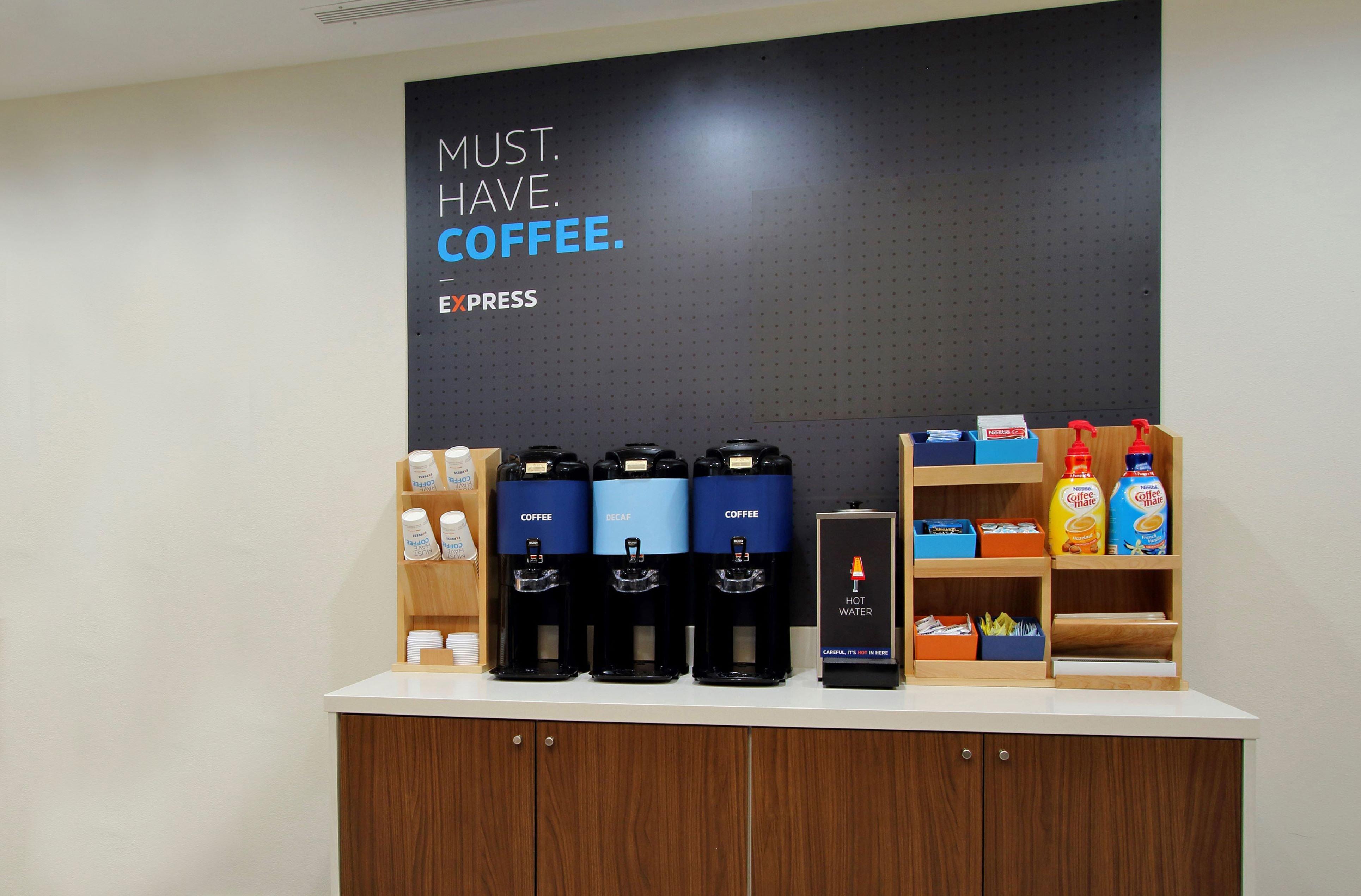 Holiday Inn Express Hotel & Suites Minot South By Ihg Εξωτερικό φωτογραφία